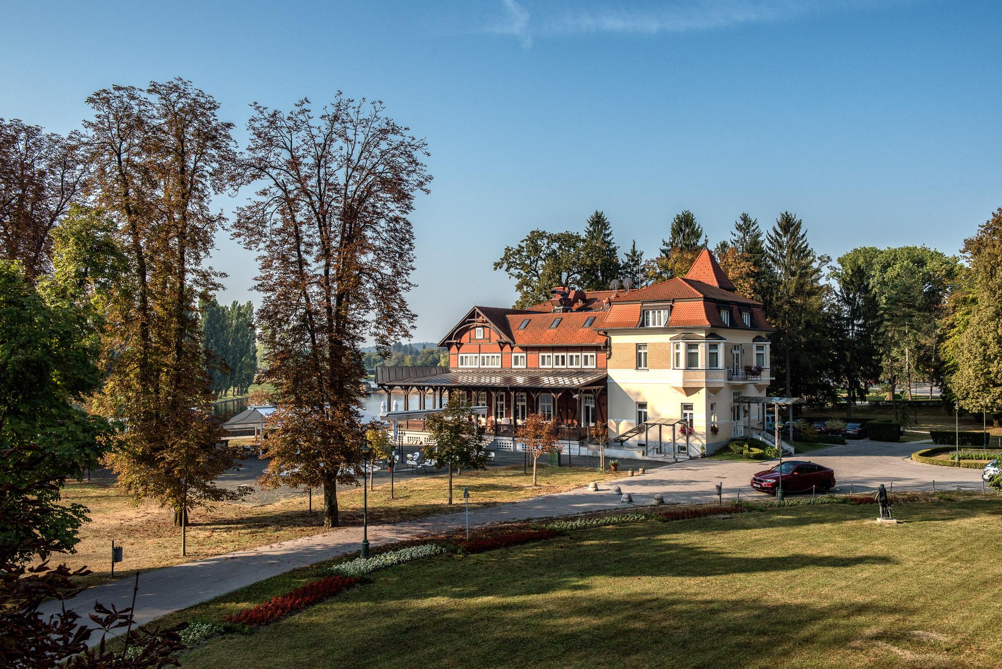 Boutique Hotel Korana Srakovcic Karlovac Exterior photo